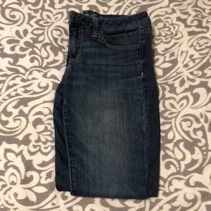 American Eagle Medium Wash Jeggings